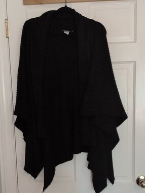 Jones New York Black Open-Front Poncho Sweater